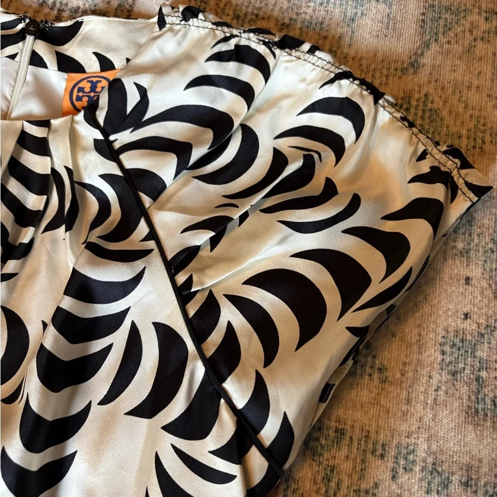 Tory Burch 100% silk dress, women’s 8